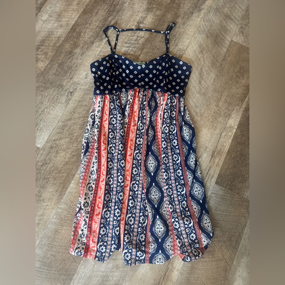 Maurice’s size MEDIUM mini sundress, panel designs red white blue, adj straps